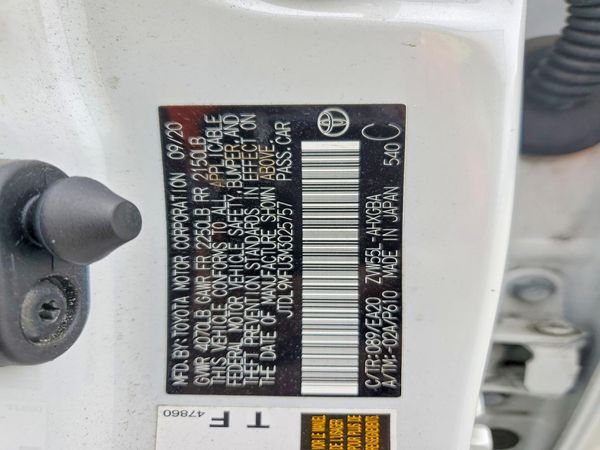 2021 TOYOTA PRIUS