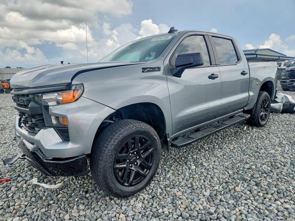 2025 CHEVROLET SILVERADO — DSFA — Front 3/4