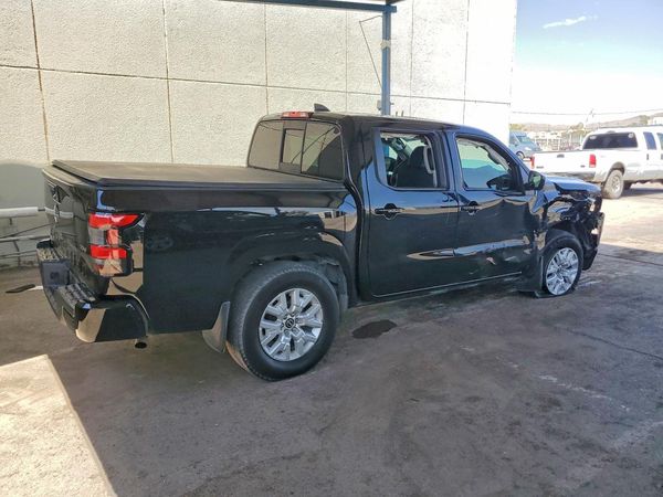 2022 NISSAN FRONTIER Crew Cab