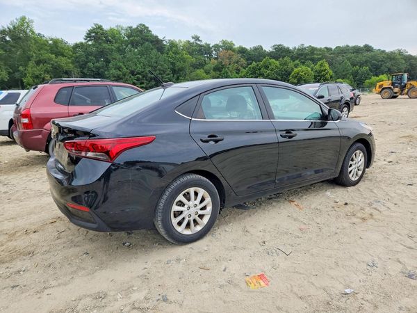 2022 HYUNDAI ACCENT SE, SEL