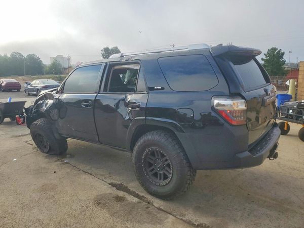 2018 TOYOTA 4RUNNER