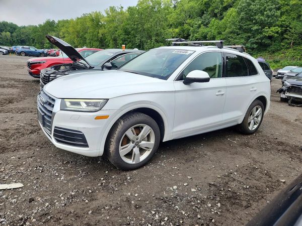 2018 AUDI Q5 quattro Premium Plus