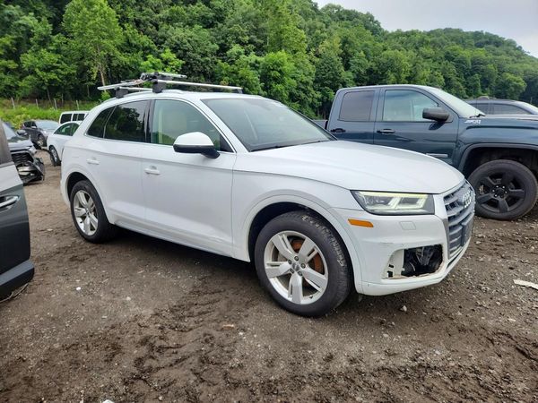 2018 AUDI Q5 quattro Premium Plus
