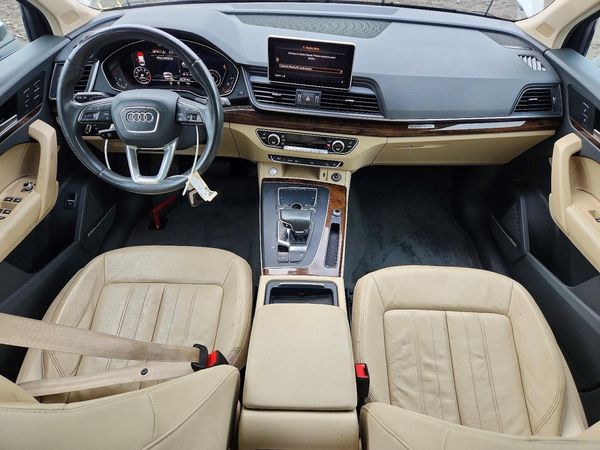 2018 AUDI Q5 quattro Premium Plus