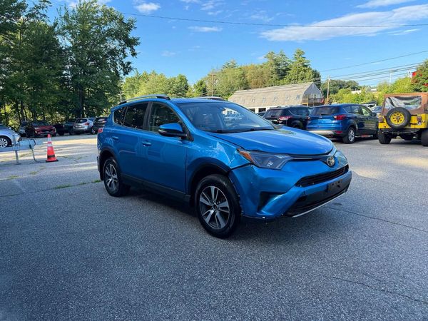 2017 TOYOTA RAV4