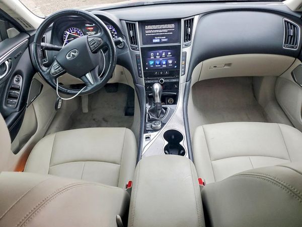 2017 INFINITI Q50