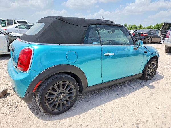 2019 MINI COOPER