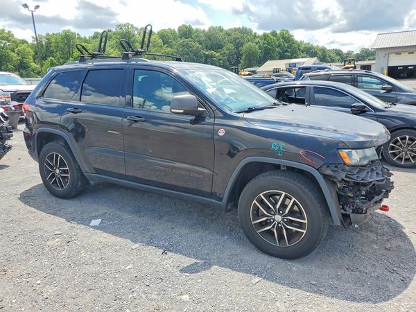 2017 JEEP GRAND CHEROKEE