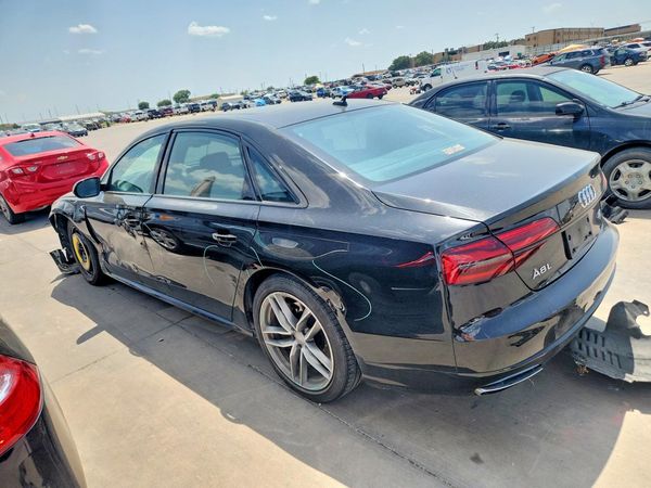 2017 AUDI A8 quattro Sport L
