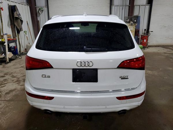 2016 AUDI Q5 quattro Premium Plus