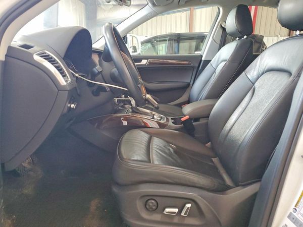 2016 AUDI Q5 quattro Premium Plus