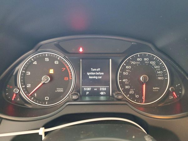2016 AUDI Q5 quattro Premium Plus