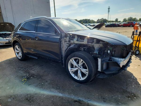2019 AUDI Q8 quattro Premium Plus