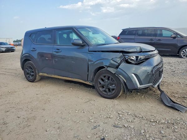 2025 KIA SOUL LX, S