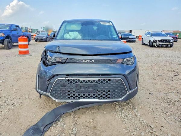 2025 KIA SOUL LX, S