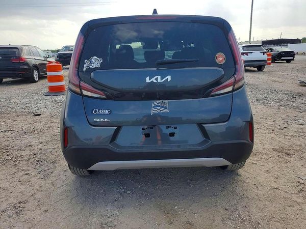 2025 KIA SOUL LX, S