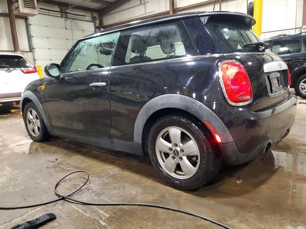 2015 MINI COOPER