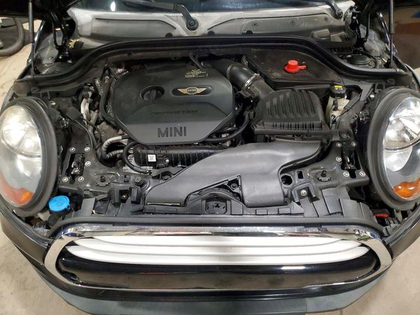 2015 MINI COOPER
