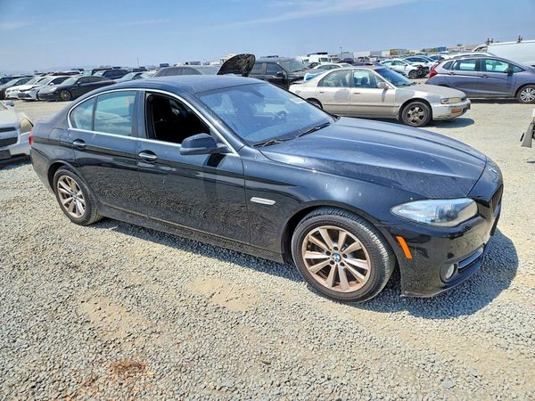 2015 BMW 528