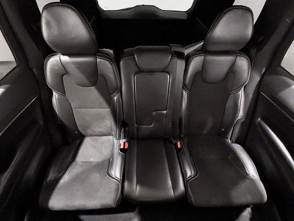 2017 VOLVO XC90 R-Design