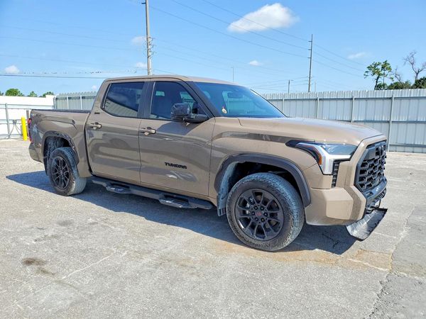 2026 TOYOTA TUNDRA