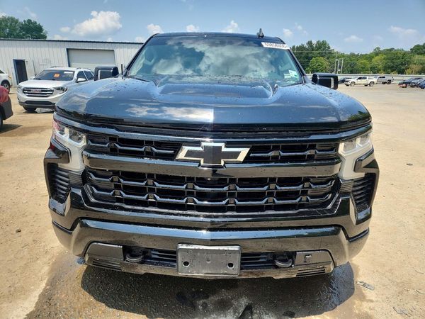 2023 CHEVROLET SILVERADO RST