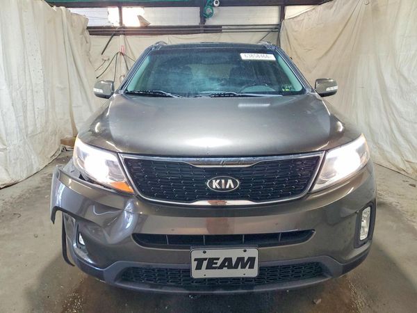 2015 KIA SORENTO GLS