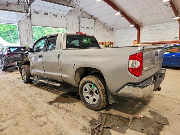 2018 TOYOTA TUNDRA SR/SR5