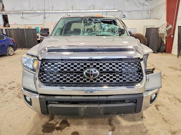 2018 TOYOTA TUNDRA SR/SR5