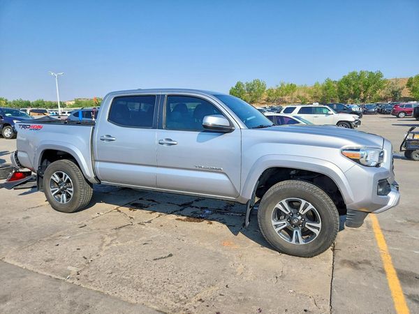 2018 TOYOTA TACOMA