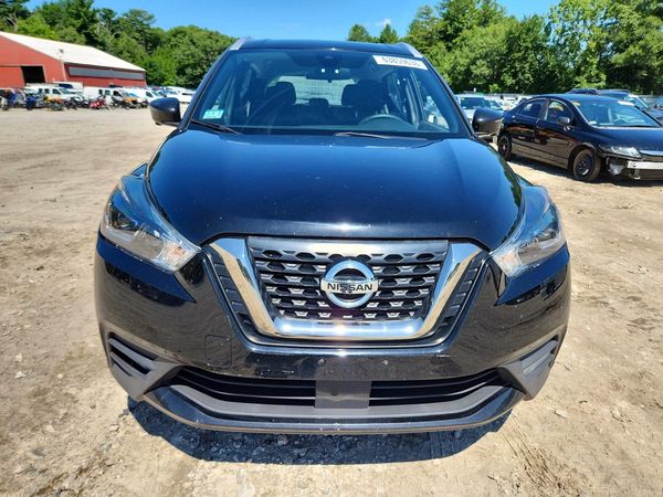 2020 NISSAN KICKS