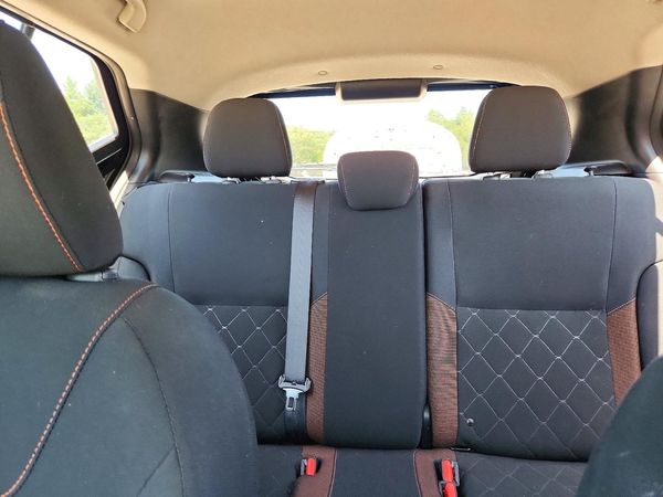 2020 NISSAN KICKS