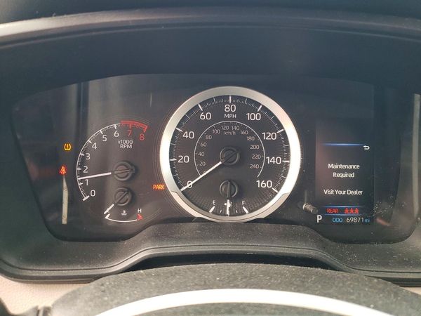 2020 TOYOTA COROLLA LE
