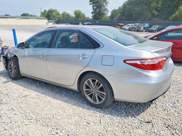 2015 TOYOTA CAMRY