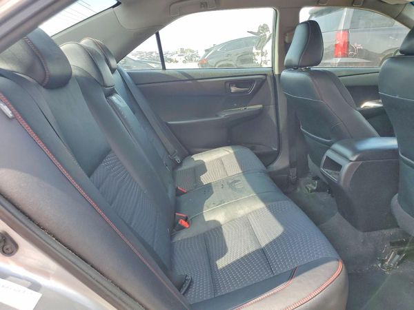 2015 TOYOTA CAMRY