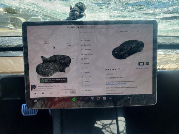 2022 TESLA MODEL 3