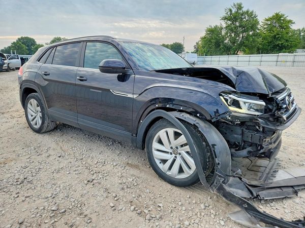 2021 VOLKSWAGEN ATLAS CROSS SPORT 4Motion SE