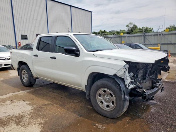 2023 NISSAN FRONTIER Crew Cab
