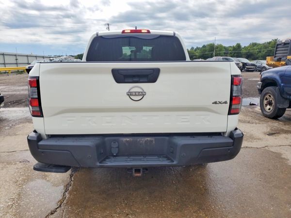 2023 NISSAN FRONTIER Crew Cab