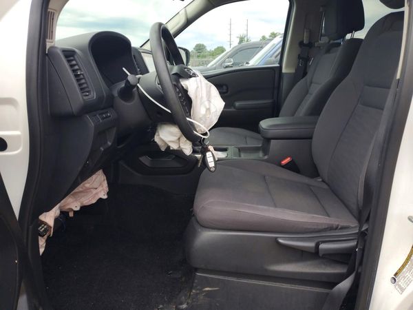 2023 NISSAN FRONTIER Crew Cab