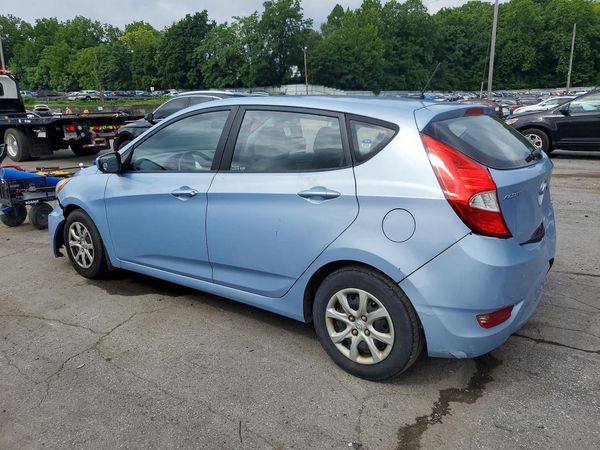2012 HYUNDAI ACCENT