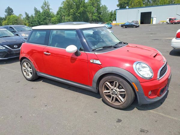 2013 MINI COOPER