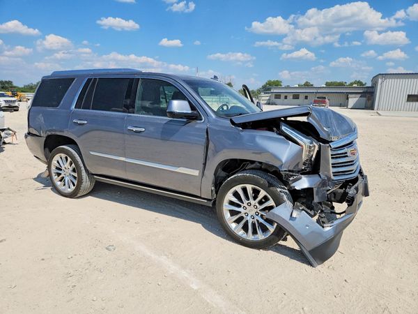 2020 CADILLAC ESCALADE Platinum