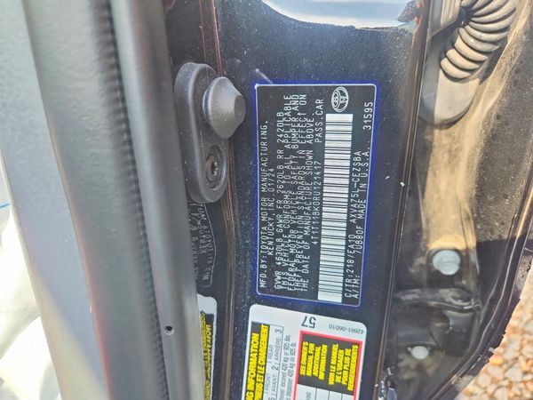 2024 TOYOTA CAMRY SE