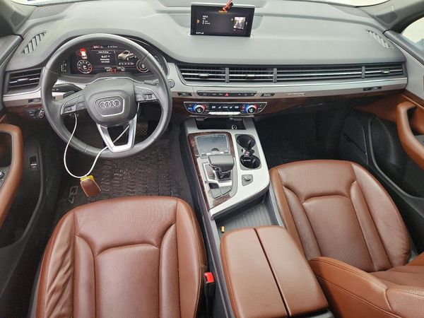 2019 AUDI Q7