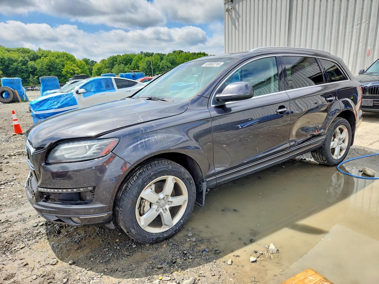 2015 AUDI Q7 Premium Plus — Front 3/4