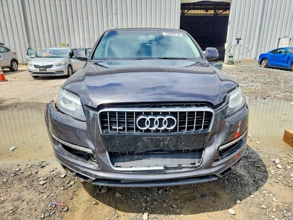 2015 AUDI Q7 Premium Plus — DIRF