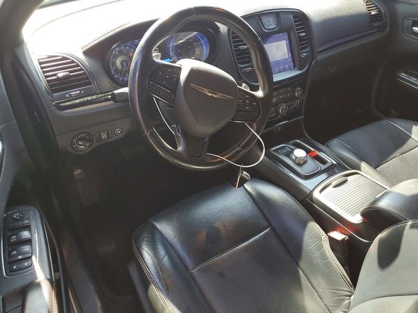 2017 CHRYSLER 300 300S