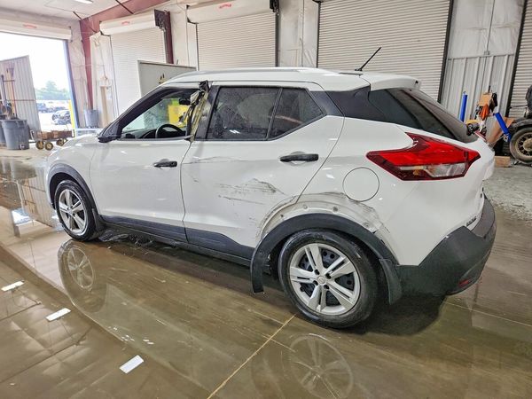 2019 NISSAN KICKS