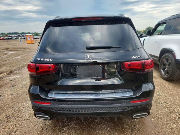 2021 MERCEDES-BENZ GLB